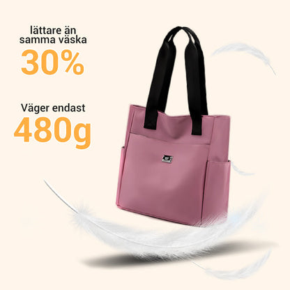 Lätt och vattentät axelväska i nylon