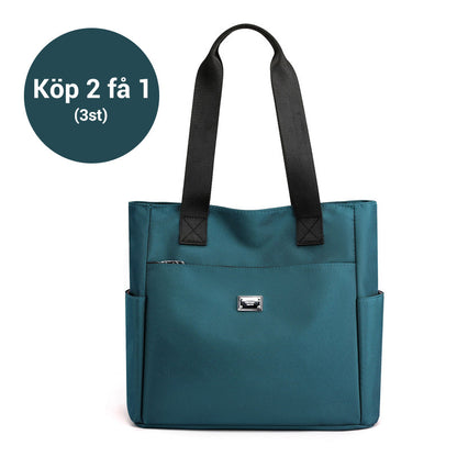 Lätt och vattentät axelväska i nylon